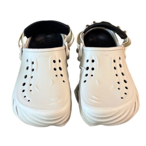 Crocs Echo Clogs Tan Unisex Shoes 8 Mens 10 Womens - Picture 3 of 9